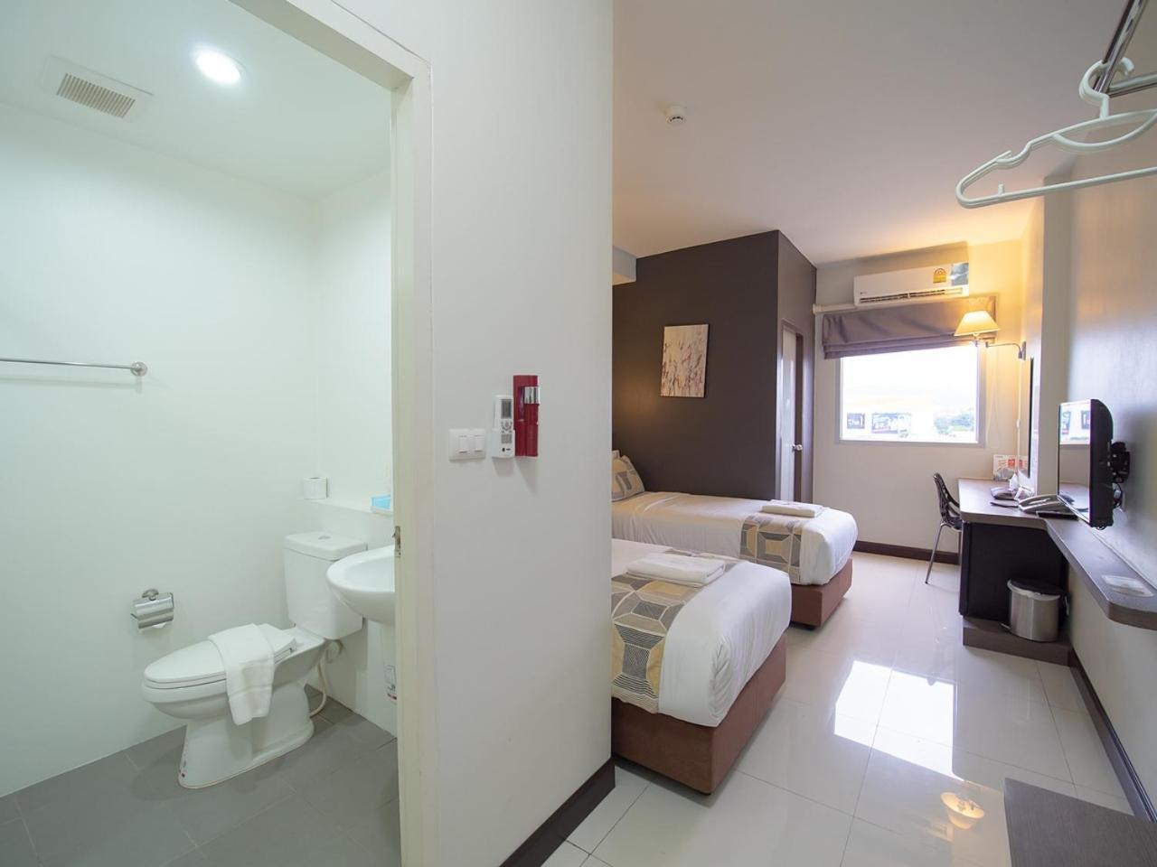 Fortune D Hotel Maesot Mae Sot Ngoại thất bức ảnh