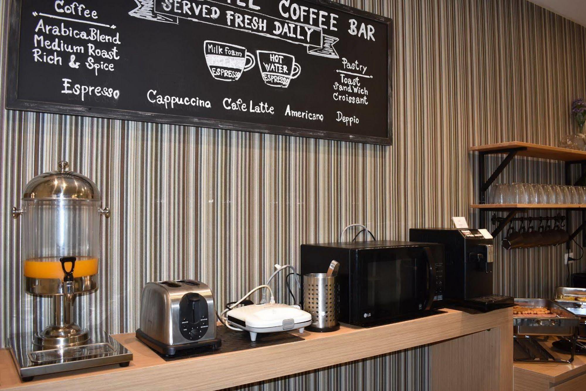 Fortune D Hotel Maesot Mae Sot Ngoại thất bức ảnh